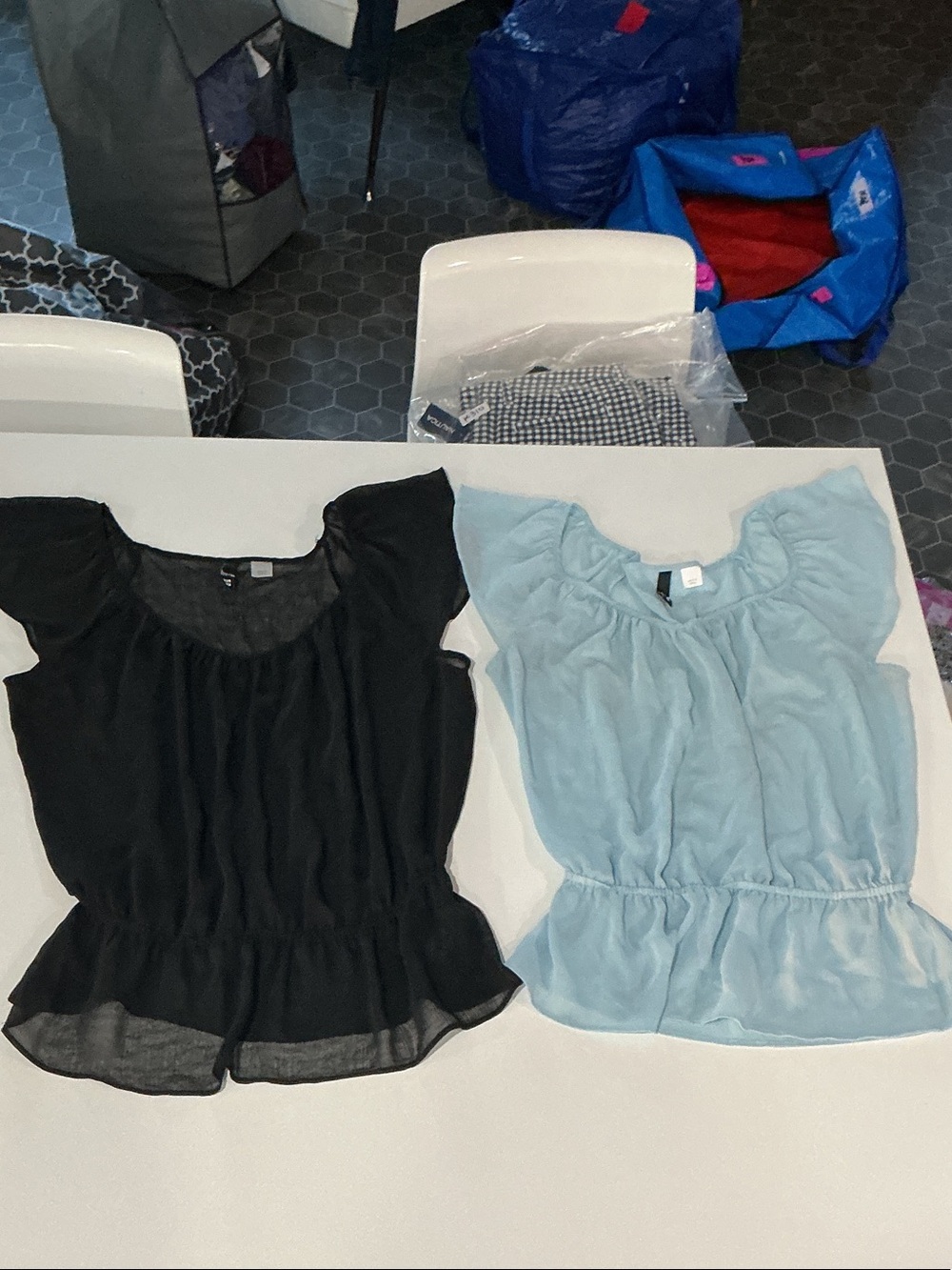 Divided Ruffle-Hem Flutter Sleeve Top - Black & Light Blue lot of 2